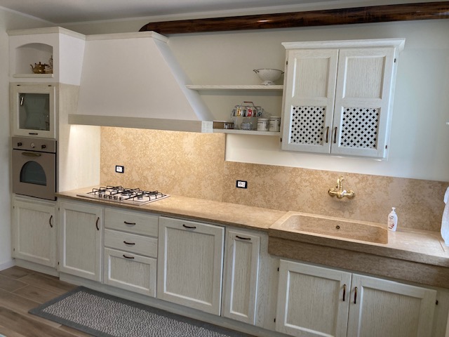 Mobilier de Bucatarie 640