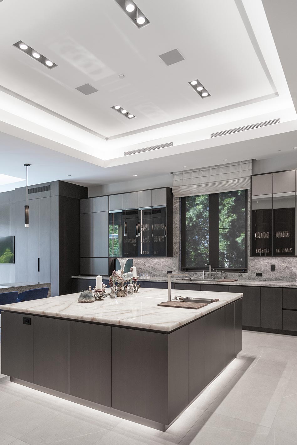 Mobilier de Bucatarie tmitalia turnkey interiors kitchen island window cabinets